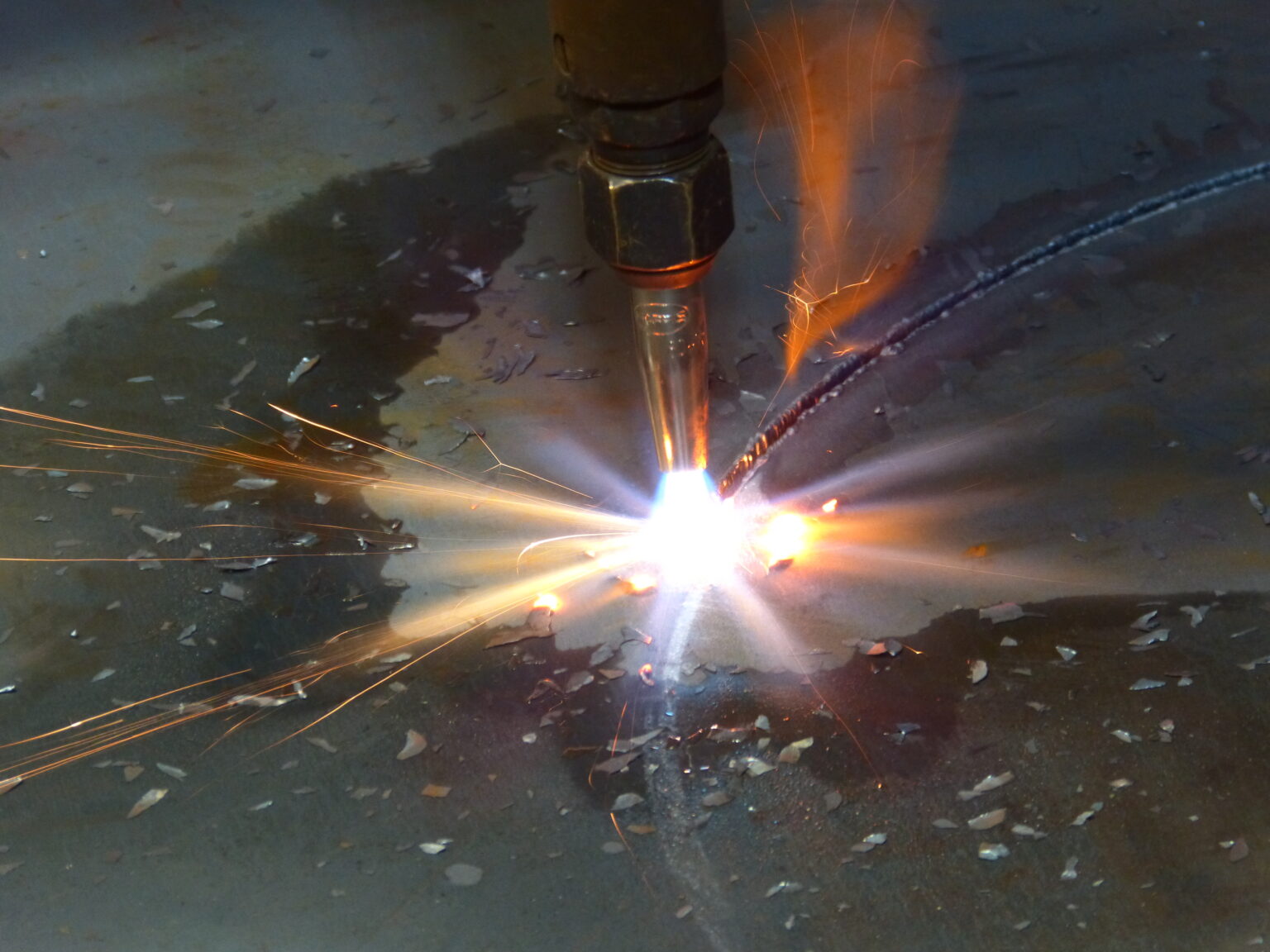 Flame Cutting Tolerances | Charles Day Steels