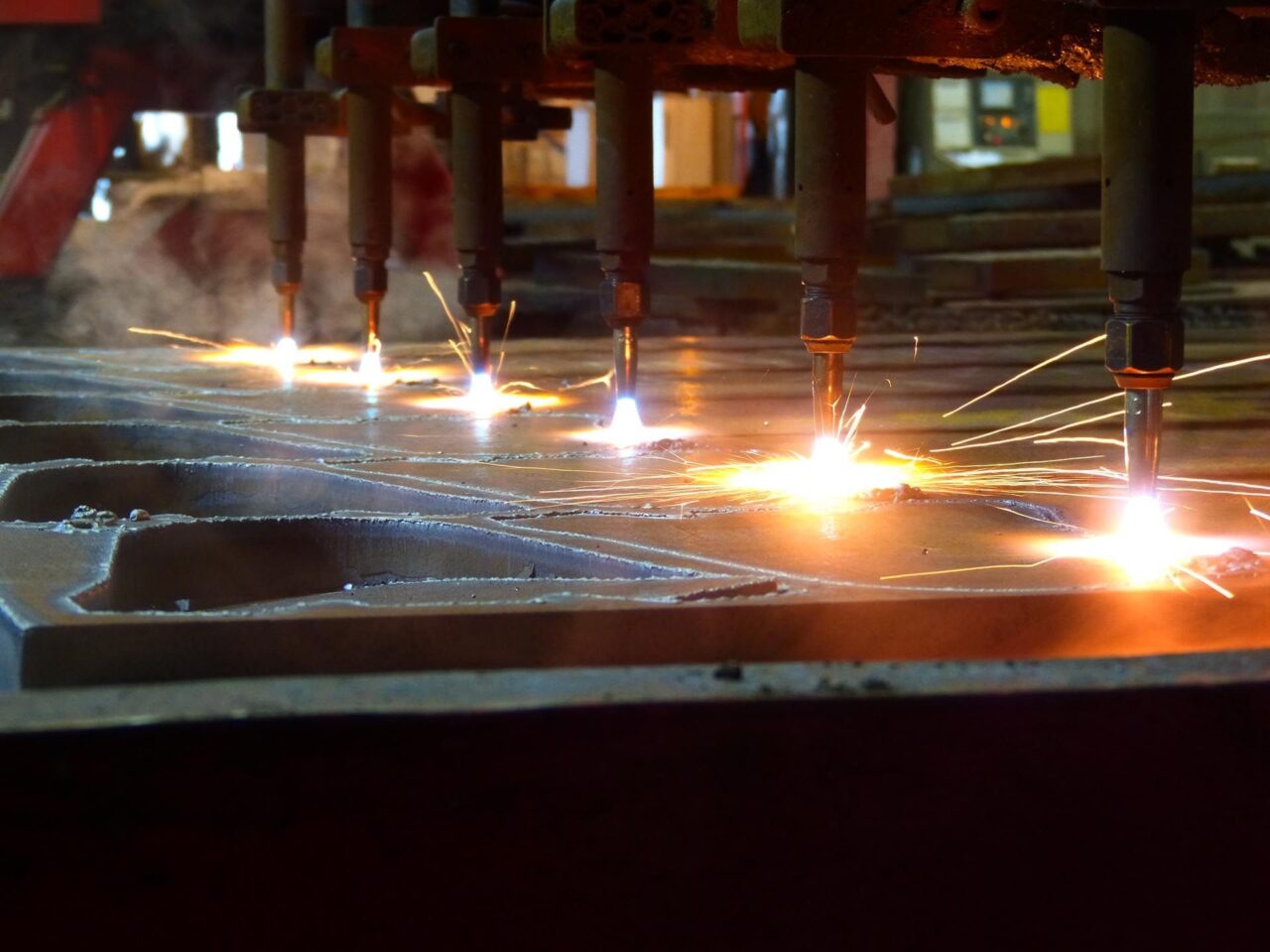 Flame Cutting and Plasma Cutting – A Deep Dive - Charles Day Steels